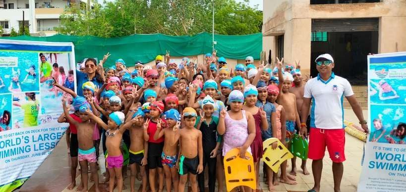 Children at a Swim n Survive session